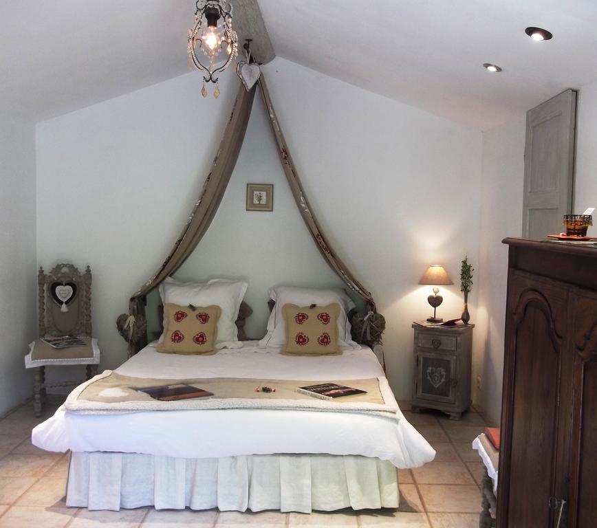 Gasthaus La Bastide Du Vallon Saumane-de-Vaucluse Zimmer foto
